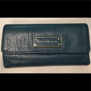 Beautiful leather Marc Jacobs wallet